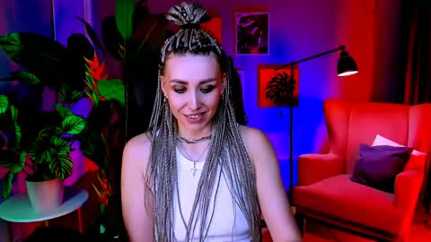 Snapshot of monicariley chatting on 04.24.26 monicariley online show from 04.24.26