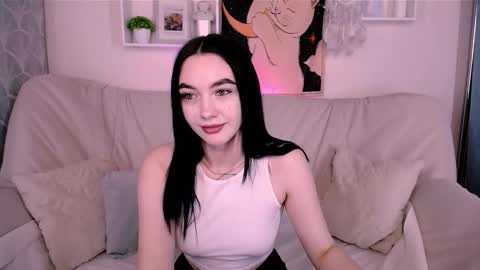 Monica online show from 09.20.25