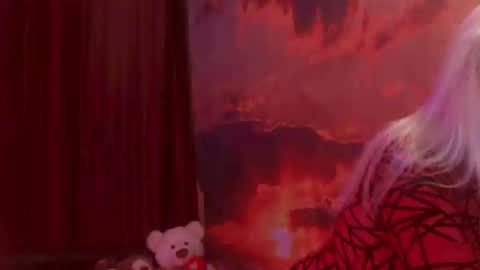 Snapshot of monicutex chatting on 10.12.25 Monika online show from 10.12.25