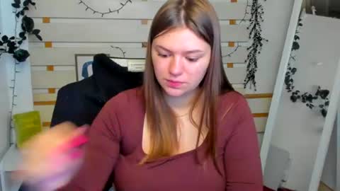 Snapshot of monika_youu chatting on 04.28.26 Monika online show from 04.28.26