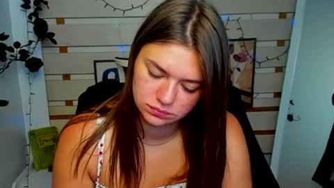 Snapshot of monika_youu chatting on 06.24.26 Monika online show from 06.24.26