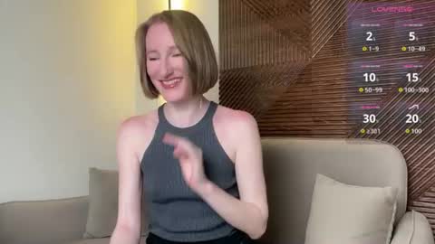Snapshot of monikabos chatting on 06.30.26 MonikaBos online show from 06.30.26