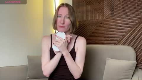 Snapshot of monikabos chatting on 07.15.26 MonikaBos online show from 07.15.26