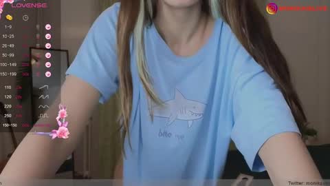 Monika online show from 03.04.25