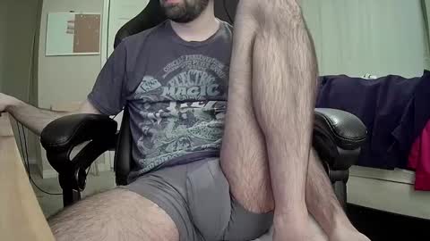 Snapshot of monkey_4u chatting on 02.13.25 monkey_4u online show from 02.13.25