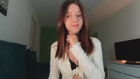 monnymoon online show from 10.05.25