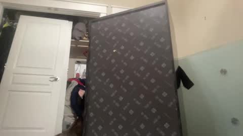 Monroe online show from 12.06.24