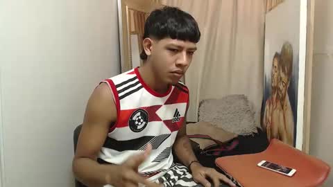 Snapshot of monsoon_the_best chatting on 11.11.25 monsoon_the_best online show from 11.11.25