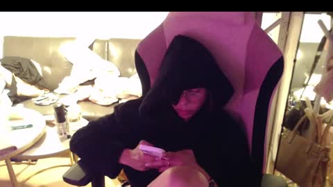 ELYSE A SIMPLE GIRL online show from 12.09.24