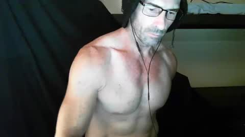 Snapshot of monsterdildos chatting on 02.03.25 monsterdildos online show from 02.03.25