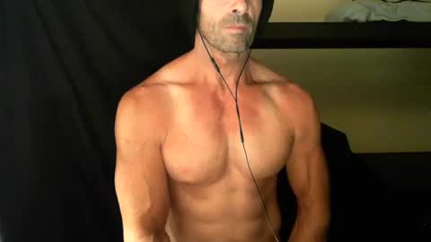 Snapshot of monsterdildos chatting on 02.06.25 monsterdildos online show from 02.06.25