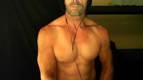 Snapshot of monsterdildos chatting on 02.08.25 monsterdildos online show from 02.08.25