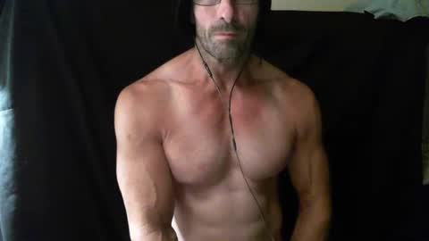 Snapshot of monsterdildos chatting on 02.22.25 monsterdildos online show from 02.22.25