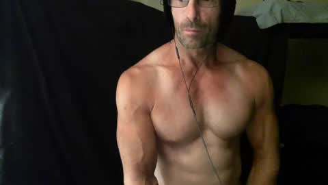 Snapshot of monsterdildos chatting on 03.07.25 monsterdildos online show from 03.07.25