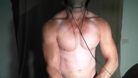 Snapshot of monsterdildos chatting on 11.07.25 monsterdildos online show from 11.07.25