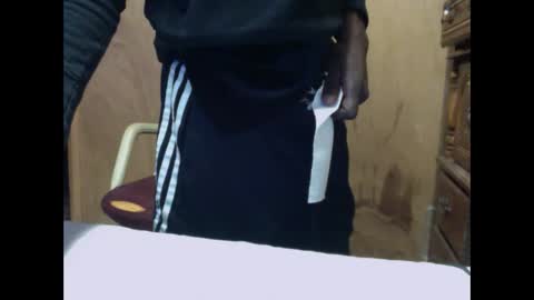 Snapshot of montydxxx2 chatting on 12.07.24 montydxxx2 online show from 12.07.24