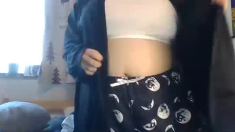 Snapshot of moojay00 chatting on 01.13.25 Moo Jay online show from 01.13.25