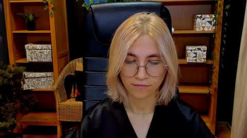 Katrin online show from 12.07.24