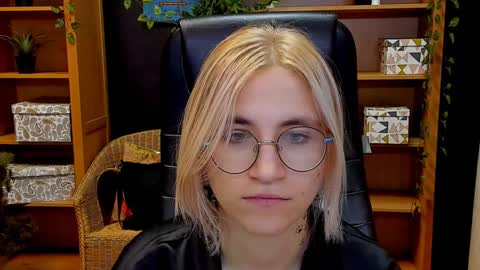 Katrin online show from 12.07.24