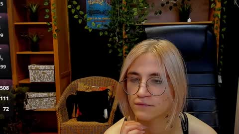 Katrin online show from 12.08.24