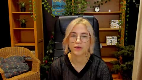 Katrin online show from 12.10.24