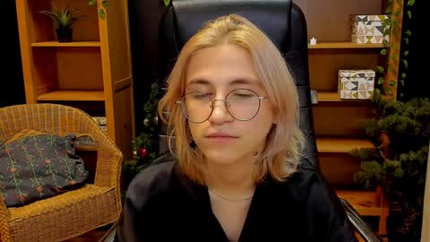 Katrin online show from 12.11.24