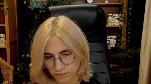 Katrin online show from 12.12.24