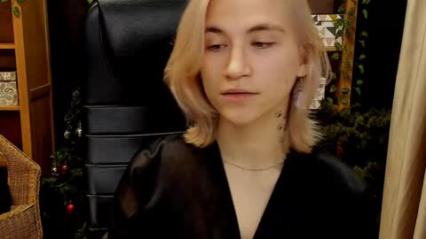 Katrin online show from 12.12.24