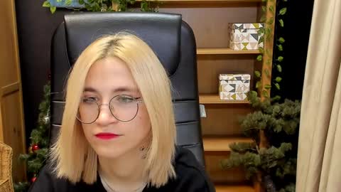 Katrin online show from 12.24.24