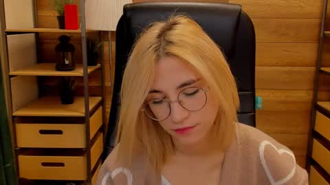 Katrin online show from 01.08.25