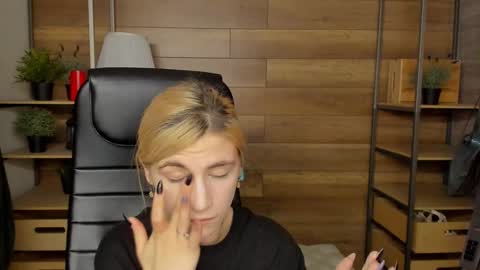 Katrin online show from 01.23.25