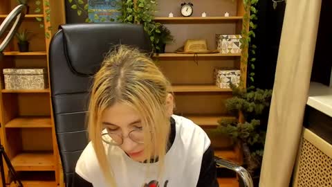 Katrin online show from 02.02.25