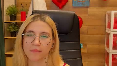 Katrin online show from 02.20.25