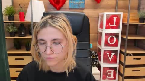 Katrin online show from 02.22.25