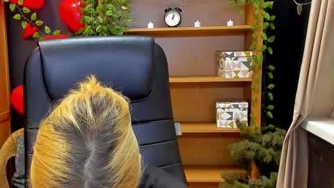 Katrin online show from 02.24.25