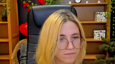 Katrin online show from 02.24.25