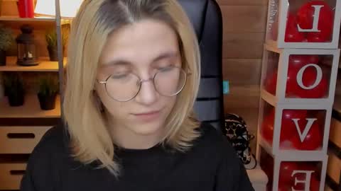 Katrin online show from 03.01.25