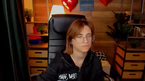 Katrin online show from 10.23.25