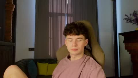 moon_gloww online show from 03.11.26