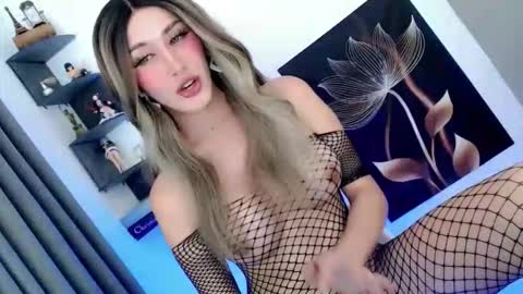 Dalia Moon online show from 11.27.25