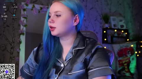 Snapshot of moon_valkyriie chatting on 02.23.25 Emilia online show from 02.23.25