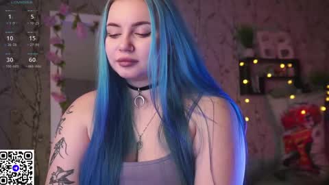 Snapshot of moon_valkyriie chatting on 02.26.25 Emilia online show from 02.26.25