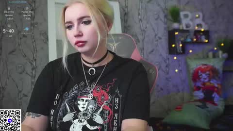 Emilia online show from 12.23.25