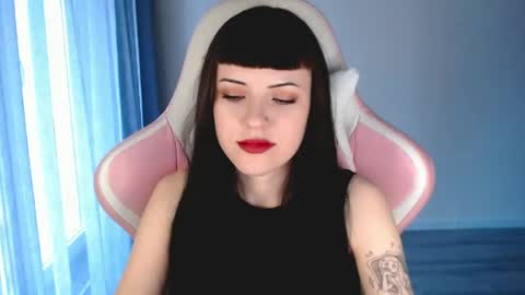  sophie  online show from 04.23.26