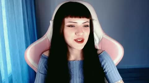  sophie  online show from 05.17.26