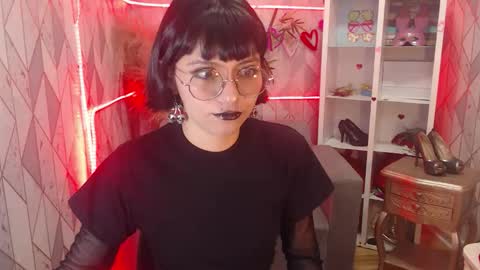 Charlotte online show from 10.18.25