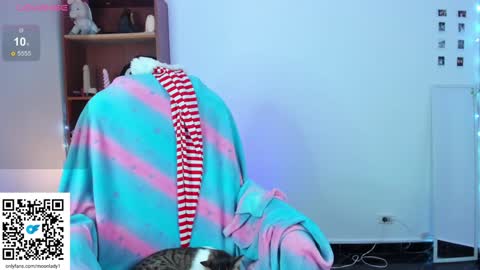 MOON  online show from 12.18.24