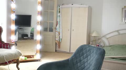 Jane online show from 09.29.25