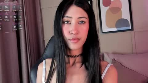 Snapshot of moonlight_brat chatting on 05.11.26 Ivy online show from 05.11.26
