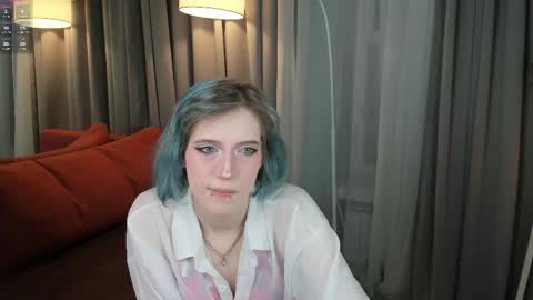 Snapshot of moonlitasuna chatting on 10.11.25 Asuna online show from 10.11.25